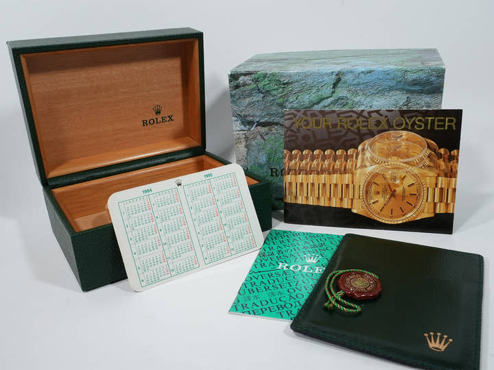 Rolex Submariner Date Ref.16610 SS Black Dial Used o82izxni