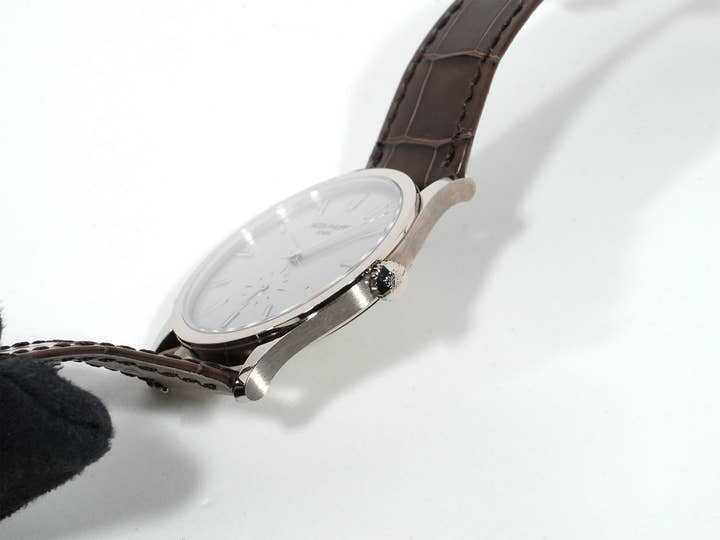 パテックフィリップ カラトラバ Ref.5196G-001 ホワイトゴールド シルバー文字盤