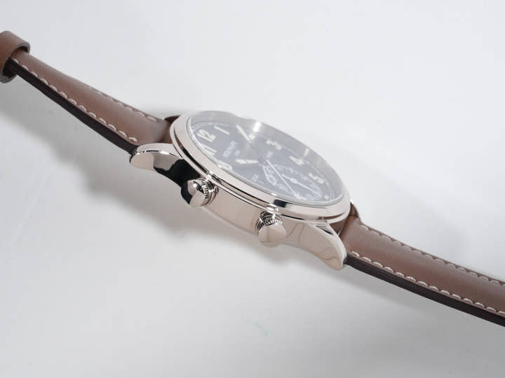 パテックフィリップ カラトラバ パイロット トラベルタイム Ref.5524G-001 ホワイトゴールド ブルー文字盤