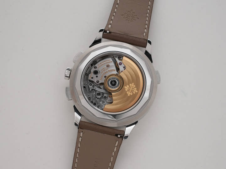 パテックフィリップ コンプリケーション ワールドタイム クロノグラフ Ref.5935A-001 ステンレススチール ローズゴールドメッキ オパーリン文字盤