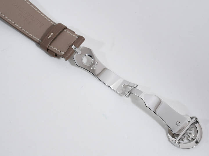 パテックフィリップ コンプリケーション ワールドタイム クロノグラフ Ref.5935A-001 ステンレススチール ローズゴールドメッキ オパーリン文字盤