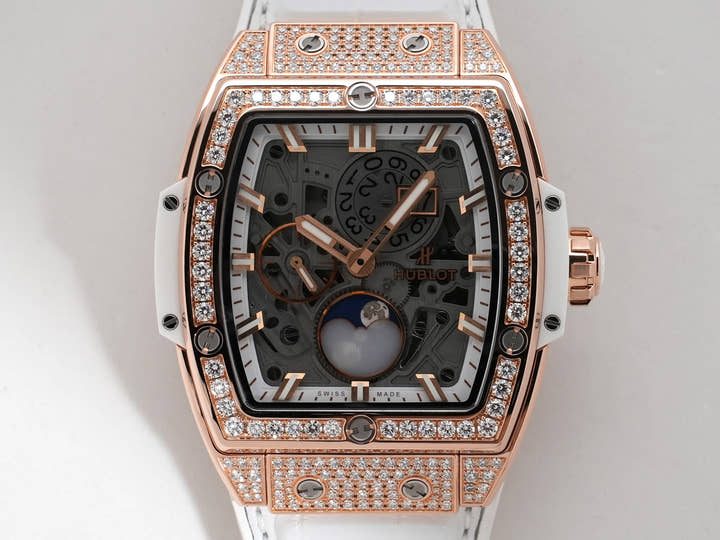 ウブロ スピリット オブ ビッグ バン ムーンフェイズ Ref.647.OE.2080.RW.1604 18KKG スケルトン文字盤 美中古 jjm2pdxh