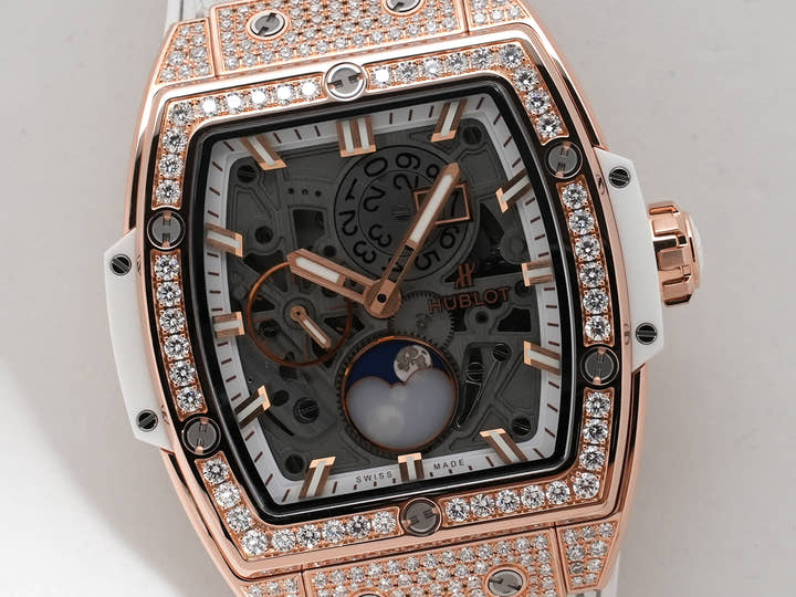 ウブロ スピリット オブ ビッグ バン ムーンフェイズ Ref.647.OE.2080.RW.1604 18KKG スケルトン文字盤 美中古 jjm2pdxh