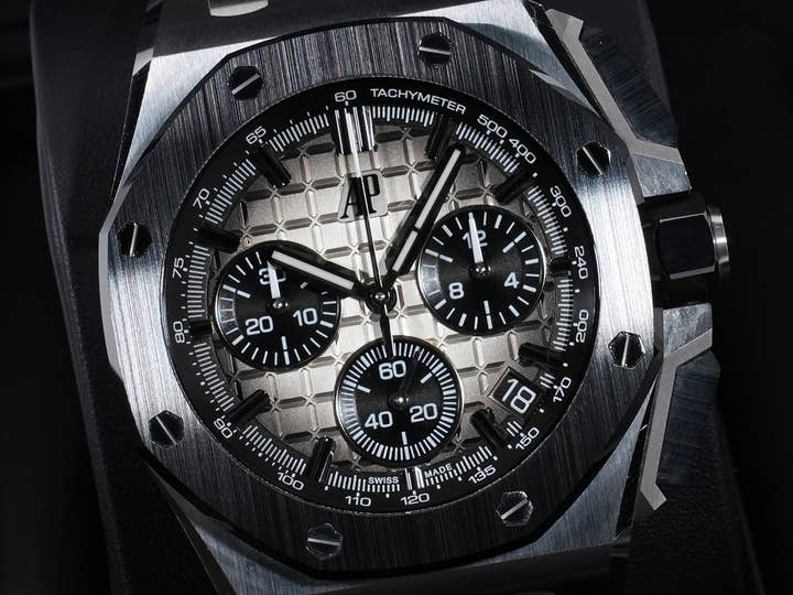 Audemars Piguet Royal Oak Offshore Chronograph Ref.26420SO.OO.A600CA.01 SS/CE Smoke Brown Dial Used 3uwmutsj