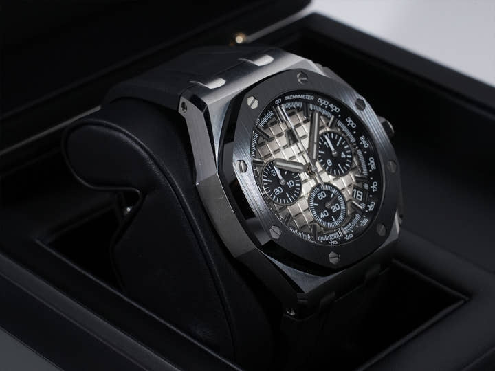 Audemars Piguet Royal Oak Offshore Chronograph Ref.26420SO.OO.A600CA.01 SS/CE Smoke Brown Dial Used 3uwmutsj