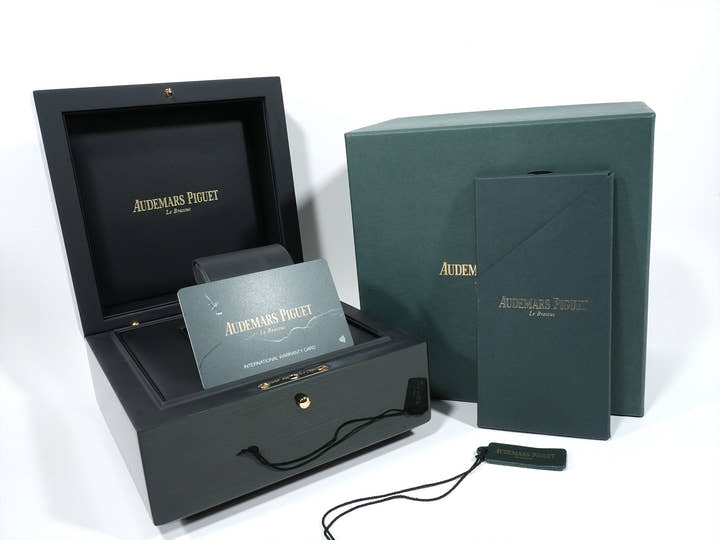 オーデマピゲ CODE 11.59 バイ オーデマ ピゲ Ref.15210CR.OO.A002KB.01 ホワイトゴールド/ピンクゴールド グレーラッカー文字盤