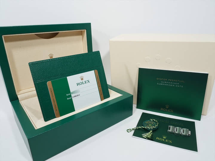 ロレックス サブマリーナー デイト Ref.116610LV ステンレススチール グリーン文字盤
