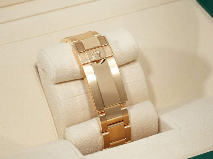 ロレックス デイトナ Ref.126528LN イエローゴールド ブライトブラック文字盤