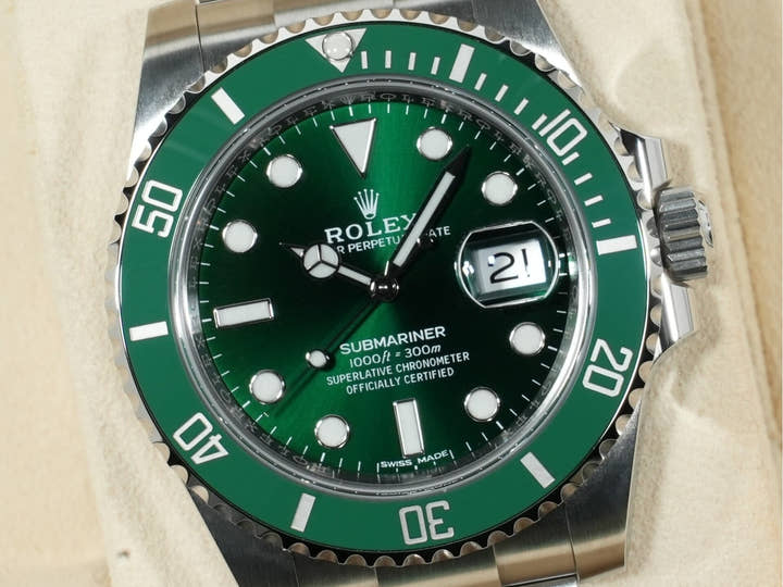 ロレックス サブマリーナー デイト Ref.116610LV ステンレススチール グリーン文字盤