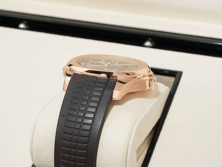 パテックフィリップ アクアノート Ref.5164R-001 ローズゴールド ブラウン エンボス文字盤