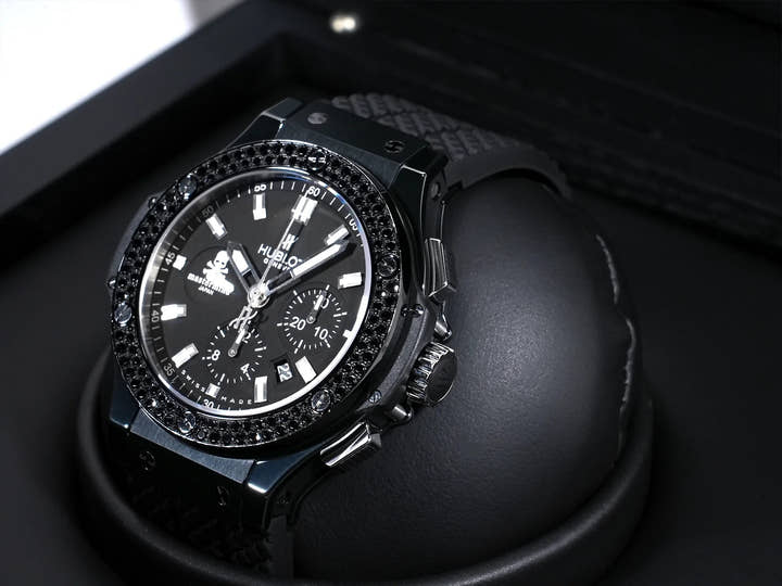 ウブロ ビッグバン マスターマインドジャパン Ref.301.CM.1170.RX.1100.THD10 BLACK CE ブラック文字盤 美中古 6u4pysxi