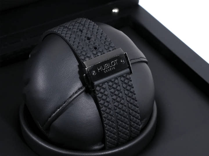 ウブロ ビッグバン マスターマインドジャパン Ref.301.CM.1170.RX.1100.THD10 BLACK CE ブラック文字盤 美中古 6u4pysxi