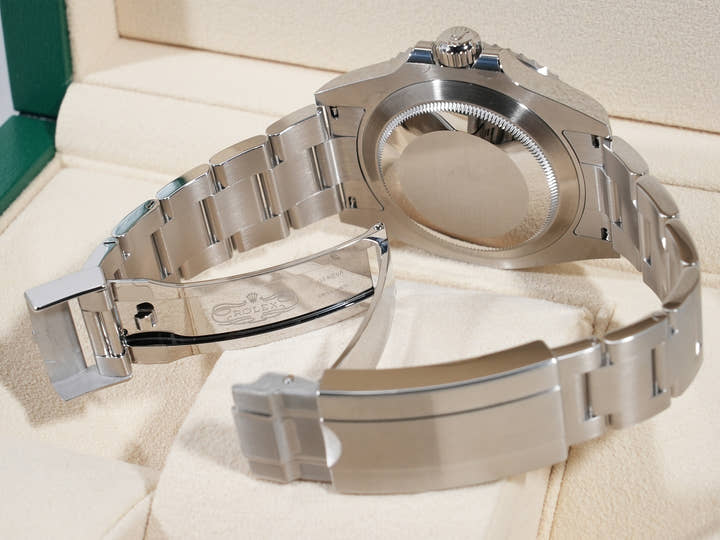 ロレックス サブマリーナー ノンデイト Ref.124060 ステンレススチール ブラック文字盤