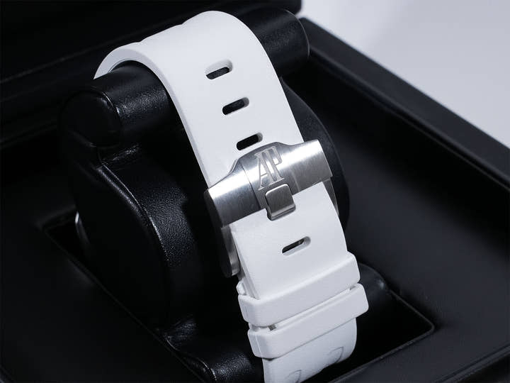 Audemars Piguet Royal Oak Offshore Diver Ref.15710ST.OO.A002CA.02 SS Silver (Mega Tapestry) Dial Excellent Condition c4uhx2ej