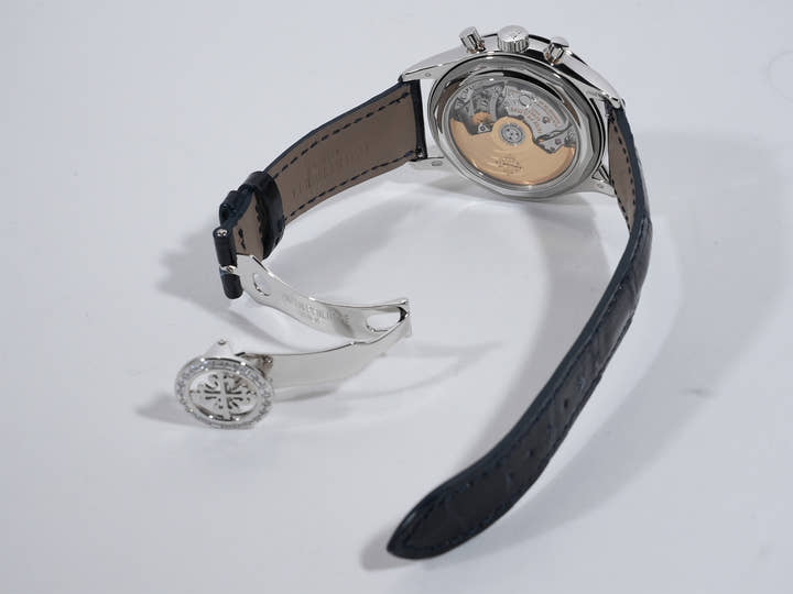 パテックフィリップ アニュアルカレンダー クロノグラフ Ref.5961P-001 プラチナ マット・ブルー・オパーリン文字盤