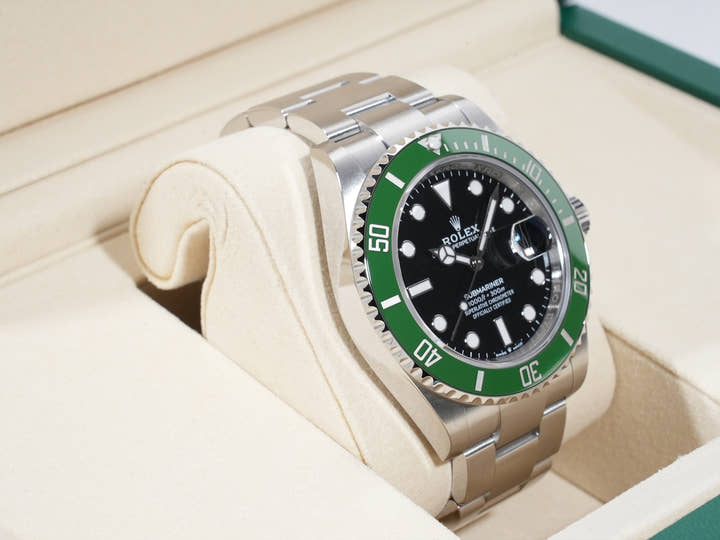 ロレックス サブマリーナー デイト Ref.126610LV ステンレススチール ブラック文字盤