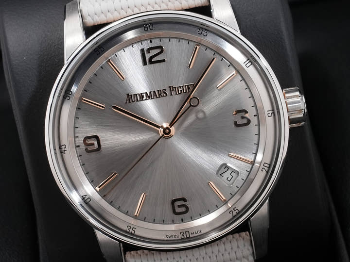 オーデマピゲ CODE 11.59 バイ オーデマ ピゲ Ref.15210CR.OO.A008KB.01 ホワイトゴールド/ピンクゴールド グレーラッカー文字盤