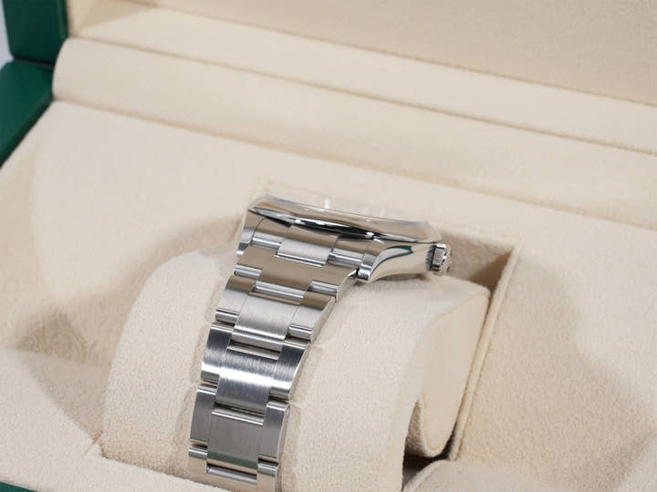 Rolex Oyster Perpetual 36 Ref.126000 SS Celebration motif dial Good condition pre-owned qa7corhu