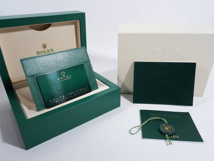 Rolex Oyster Perpetual 36 Ref.126000 SS Celebration motif dial Good condition pre-owned qa7corhu