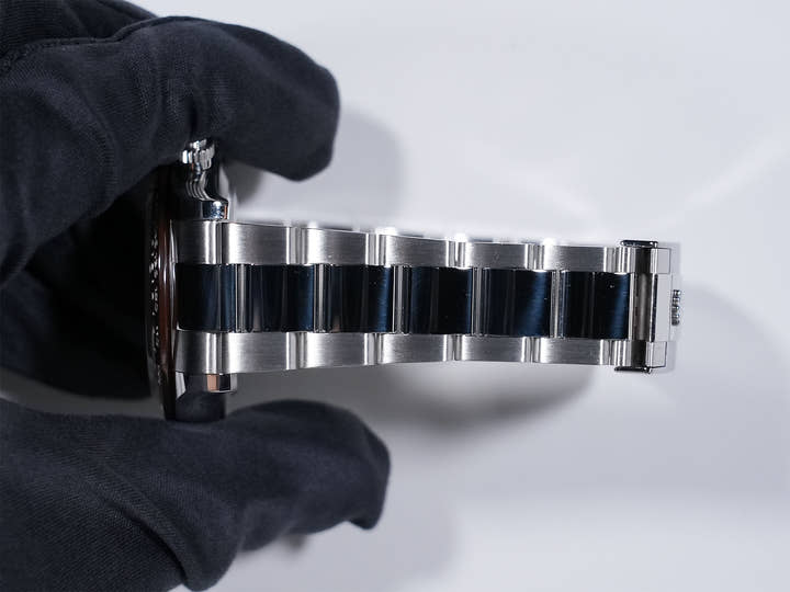 ロレックス デイトナ Ref.116506A プラチナ アイスブルー文字盤