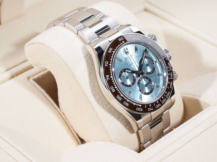 ロレックス デイトナ Ref.126506A プラチナ アイスブルーx11Pダイヤ文字盤