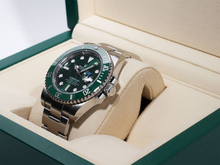 ロレックス サブマリーナー デイト Ref.116610LV ステンレススチール グリーン文字盤