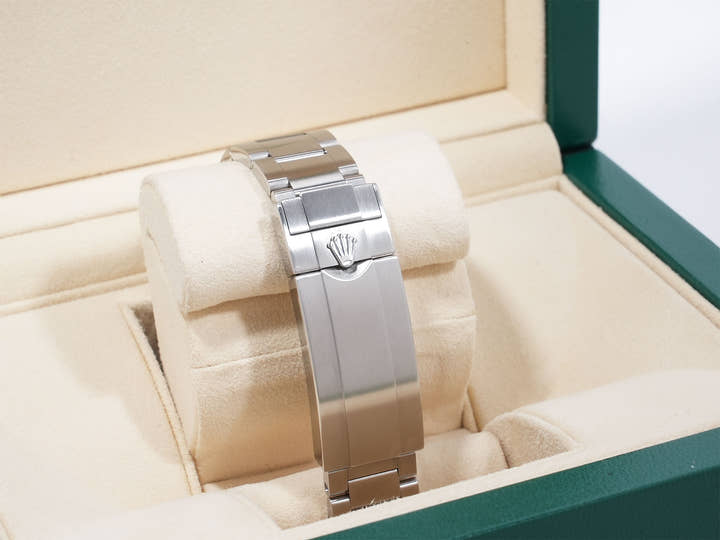 ロレックス サブマリーナー デイト Ref.116610LV ステンレススチール グリーン文字盤