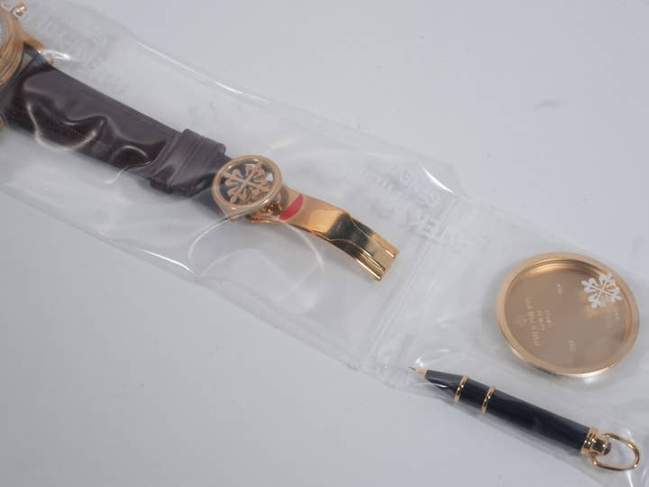 パテックフィリップ パーペチュアルカレンダー スプリットセコンド クロノグラフ Ref.5004J-012 イエローゴールド シルバー文字盤