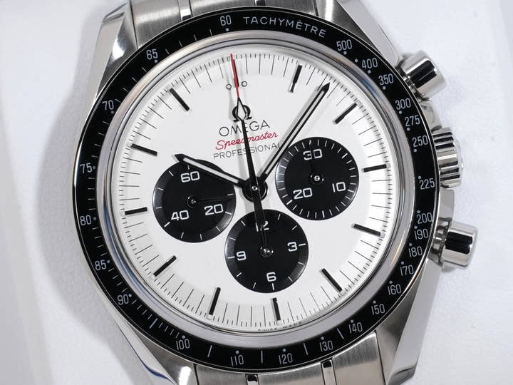 オメガ スピードマスター 記念モデル クロノグラフ 42MM  東京2020リミテッドエディション Ref.522.30.42.30.04.001 SS シルバー文字盤 美中古 aua2x4pu