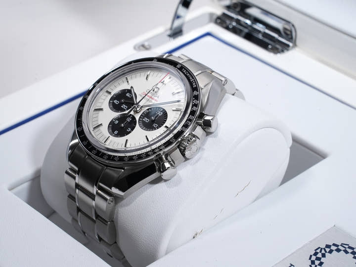 オメガ スピードマスター 記念モデル クロノグラフ 42MM  東京2020リミテッドエディション Ref.522.30.42.30.04.001 SS シルバー文字盤 美中古 aua2x4pu