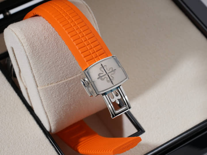 パテックフィリップ アクアノート クロノグラフ Ref.5968A-001 ステンレススチール ブラック文字盤