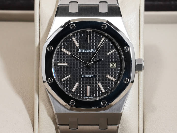 オーデマピゲ ロイヤルオーク Ref.15300ST.OO.1220ST.99 ステンレススチール/プラチナ ブラック文字盤