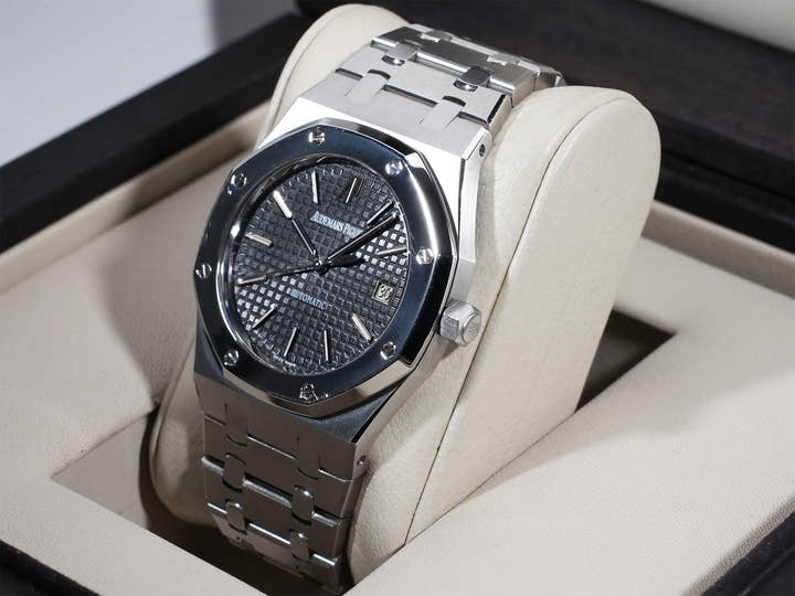 オーデマピゲ ロイヤルオーク Ref.15300ST.OO.1220ST.99 ステンレススチール/プラチナ ブラック文字盤