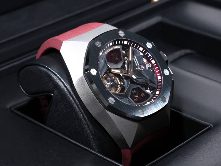 オーデマピゲ ロイヤルオーク コンセプト フライング トゥールビヨン GMT Ref.26589IO.OO.D500CA.01 チタン ボルドー文字盤