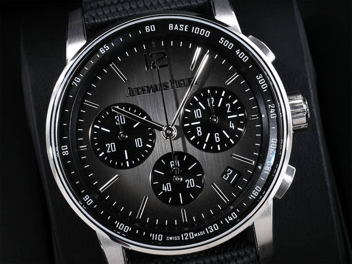 オーデマピゲ CODE 11.59 バイ オーデマ ピゲ クロノグラフ Ref.26393NB.OO.A002KB.01 ホワイトゴールド/セラミック スモークグレー文字盤