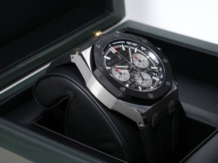 Audemars Piguet Royal Oak Offshore Chronograph Ref. 26420SO.OO.A002CA.01 Stainless Steel/Black Ceramic Black Dial