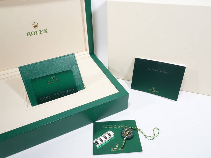 ロレックス デイトナ Ref.126506A プラチナ アイスブルーx11Pダイヤ文字盤