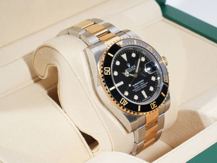 ロレックス サブマリーナー デイト Ref.116613LN ステンレススチール/イエローゴールド ブラック文字盤
