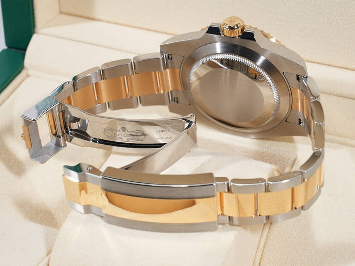 ロレックス サブマリーナー デイト Ref.116613LN ステンレススチール/イエローゴールド ブラック文字盤