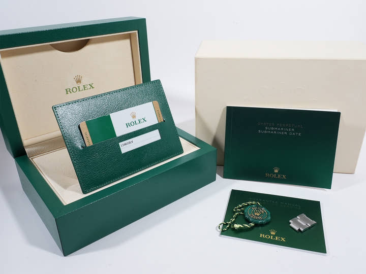 ロレックス サブマリーナー デイト Ref.116610LV ステンレススチール グリーン文字盤