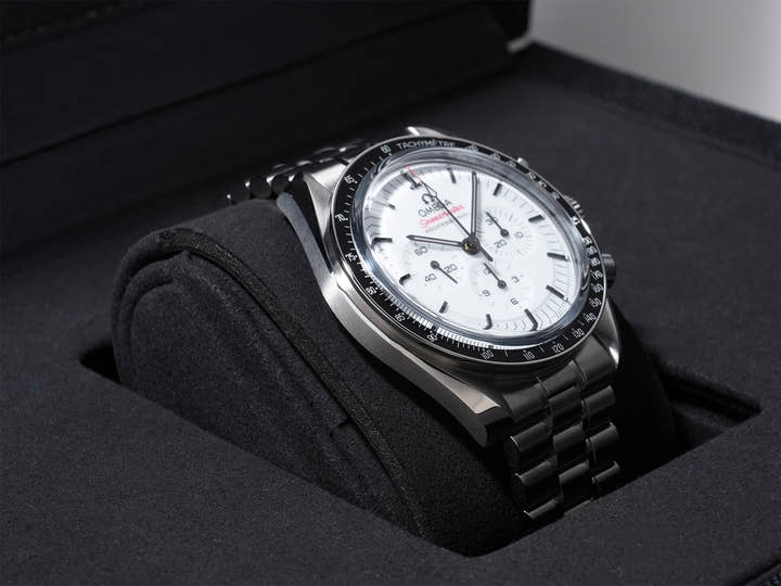 オメガ スピードマスター ムーンウォッチ プロフェッショナル Ref.310.30.42.50.04.001 SS ホワイト文字盤 極美品 3hhb434e