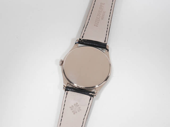 パテックフィリップ カラトラバ Ref.5196G-001 ホワイトゴールド シルバー文字盤