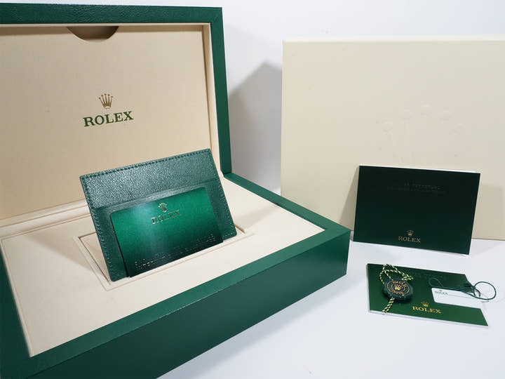 ロレックス デイトナ Ref.126506A プラチナ アイスブルーx11Pダイヤ文字盤