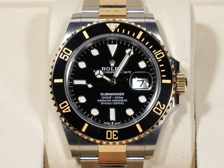 ロレックス サブマリーナー デイト Ref.126613LN ステンレススチール/イエローゴールド ブラック文字盤