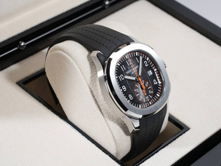 パテックフィリップ アクアノート クロノグラフ Ref.5968A-001 ステンレススチール ブラック文字盤