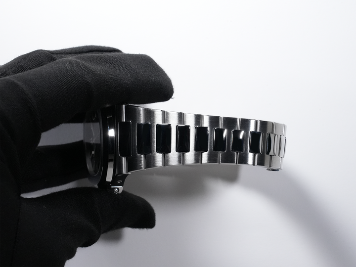 パテックフィリップ ノーチラス アニュアルカレンダー ムーンフェイズ Ref.5726/1A-014 ステンレススチール ブルー、ブラックグラデーション文字盤