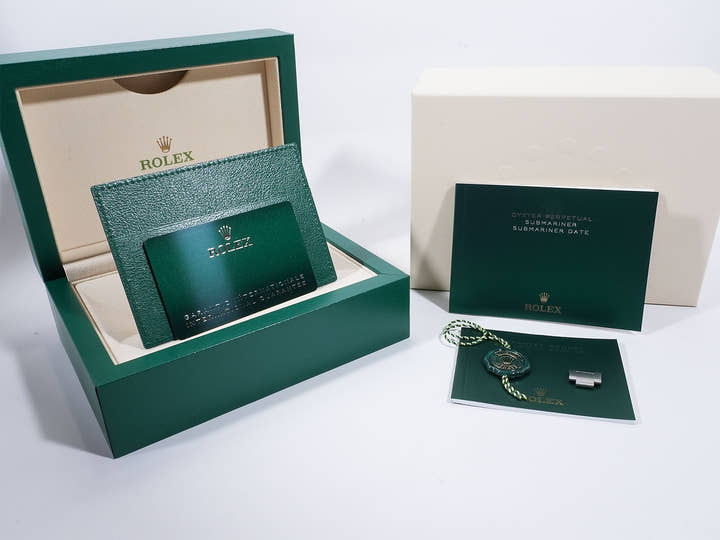 ロレックス サブマリーナー デイト Ref.126610LN ステンレススチール ブラック文字盤