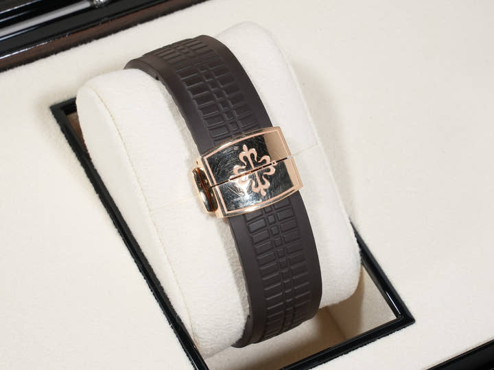 Patek Philippe Aquanaut Ref.5167R-001 18KRG Brown Dial Used oc7r7kpf