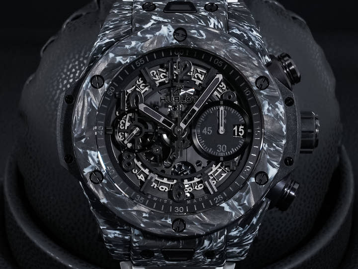 ウブロ ビッグバン ウニコ カーボン ホワイト Ref.421.QW.1110.RX.JPN CARBON WHITE スケルトン文字盤 美品 sfbh3cdg