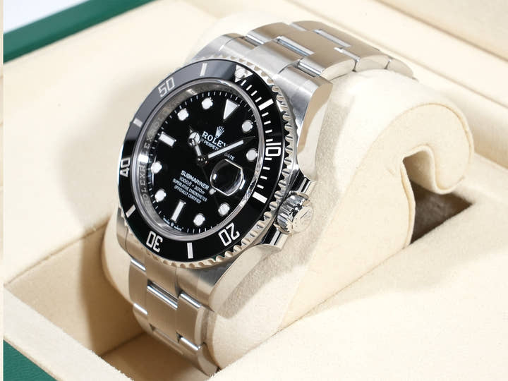 ロレックス サブマリーナー デイト Ref.126610LN ステンレススチール ブラック文字盤